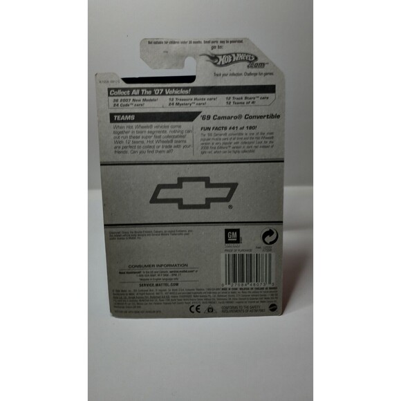 Hot Wheels 2007 Camaro Series #041 '69 Camaro Convertible Red Diecast - Picture 6 of 6